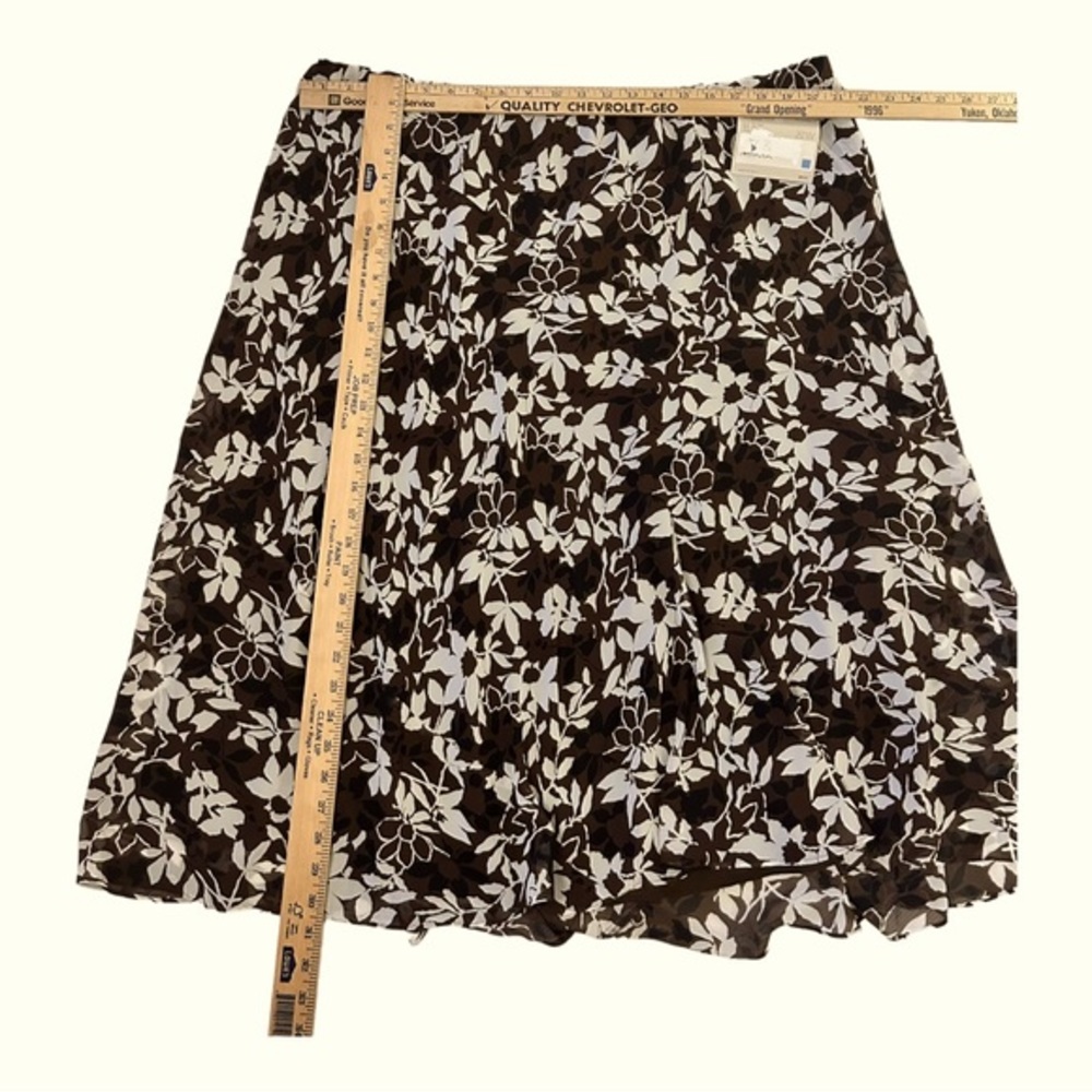 Liz Claiborne Woman Skirt - 22W
